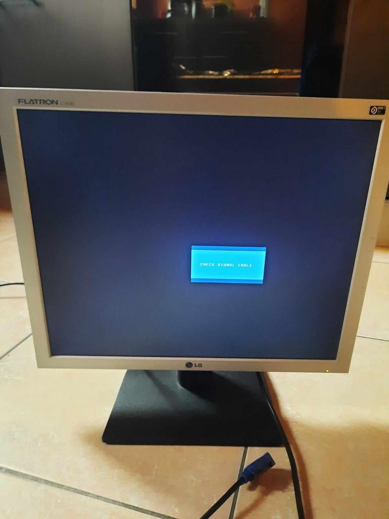 Écran pc Lg, Enlèvement