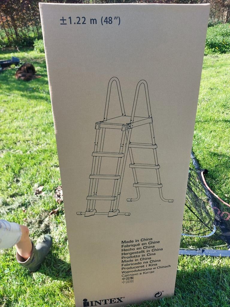 Intex zwembadtrap / ladder 122cm, Tuin en Terras, Zwembad-toebehoren, Ophalen, Ladder