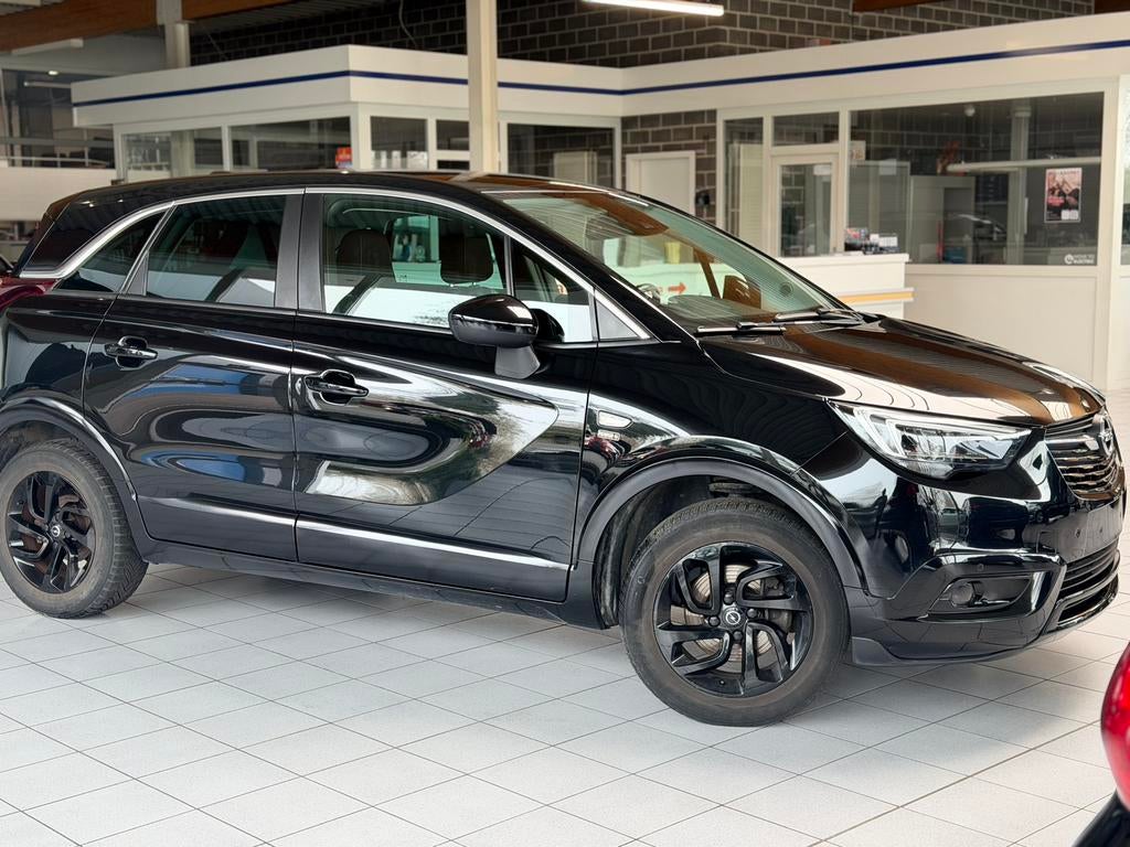 OPEL CROSSLAND X 1.2 TURBO/ CAMERA 180, Voorwielaandrijving, https://public.car-pass.be/vhr/9b54c7dd-381b-4450-906a-ba86b806af22