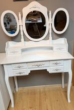 Kaptafeltje make-uptafel, Ophalen