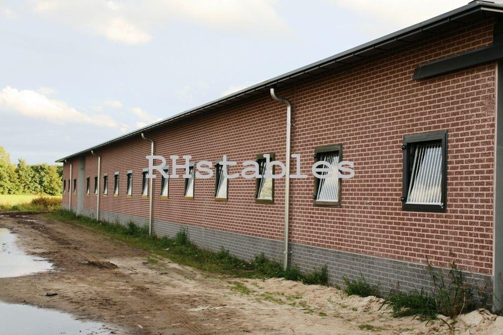 Fenêtre de grange, fenêtres, volets, fenêtres stables, Élevage, 4 chevaux ou poneys ou plus