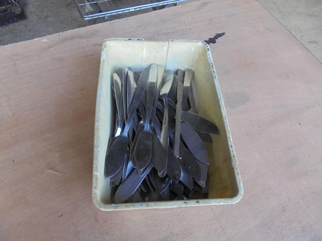 couteaux à poisson, Maison & Meubles, Cuisine | Couverts, Enlèvement ou Envoi, Utilisé, Inox ou Chrome, Ensemble de couverts