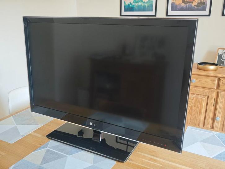 TV LG 42LW4500 – 42" – Full HD – Très bon état, Audio, Tv en Foto, Televisies, LED, Full HD (1080p), LG, Ophalen