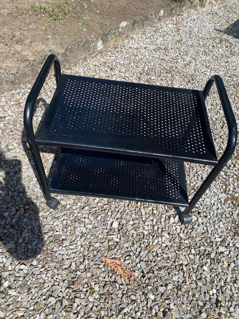 Jolie table ou desserte, Jardin & Terrasse, Enlèvement, Comme neuf