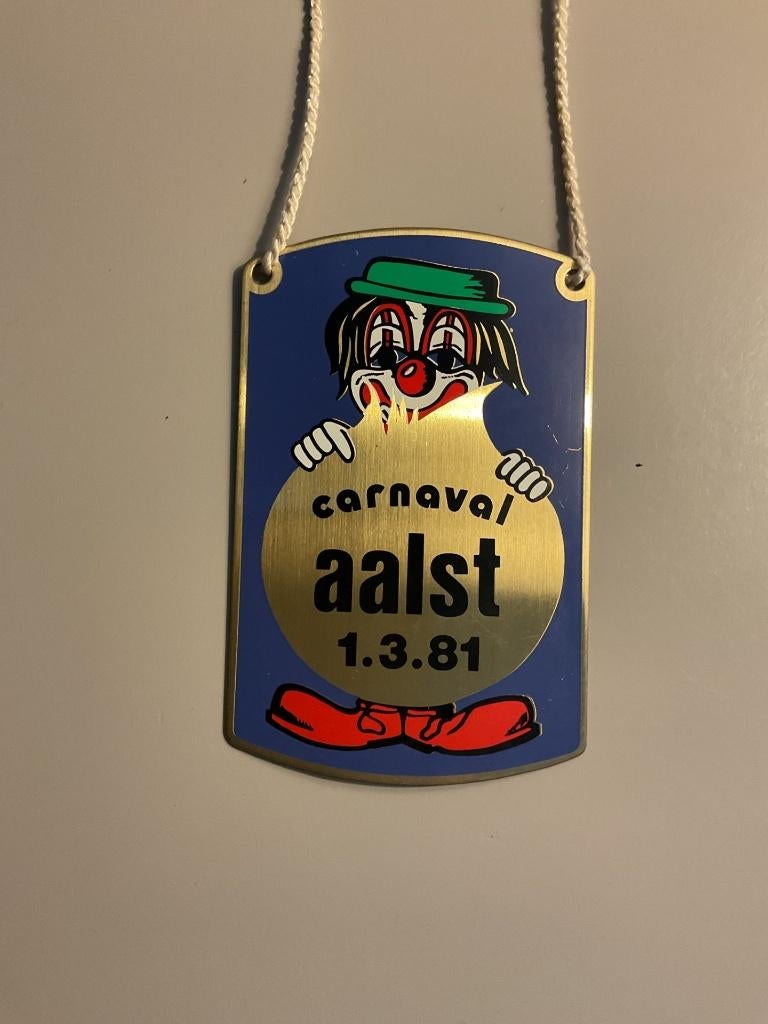 Aalst Carnavalsmedaille 1981, Ophalen