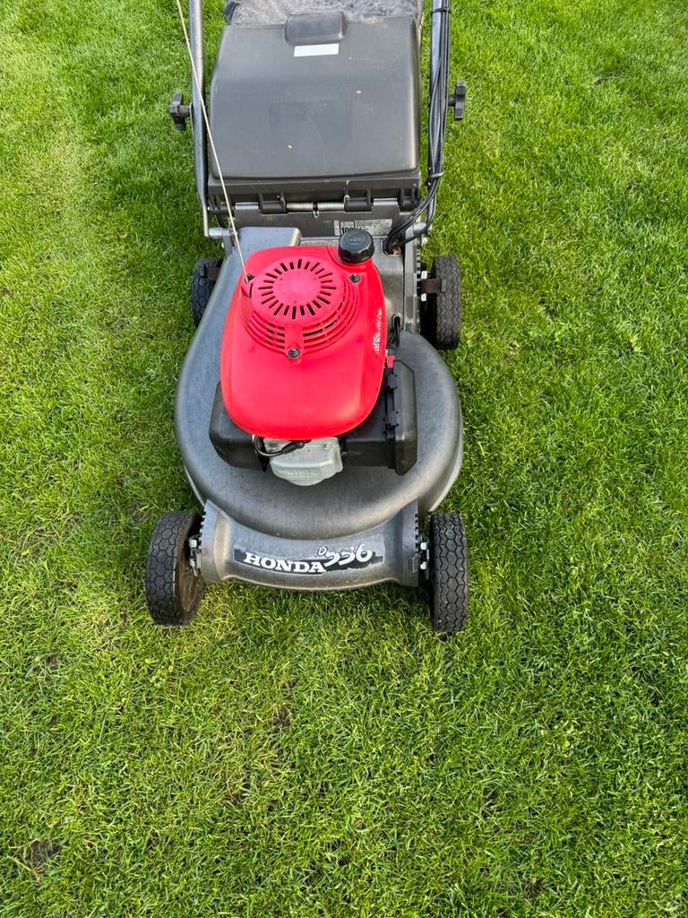 Honda hrd536, Tuin en Terras, Grasmaaiers, Ophalen, Cirkelmaaier, Zo goed als nieuw, 50 cm of meer