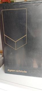 Dyson V, Electroménager, Aspirateurs, Enlèvement, Neuf, Autres types