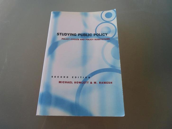 Studying Public Policy (second edition) –  Howlett & Ramesh, Boeken, Studieboeken en Cursussen, Gelezen, Niet van toepassing, Gamma