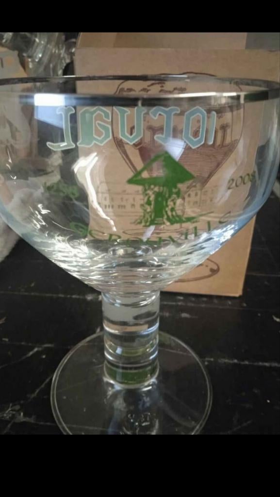 Orval verre Gérouville, Collections