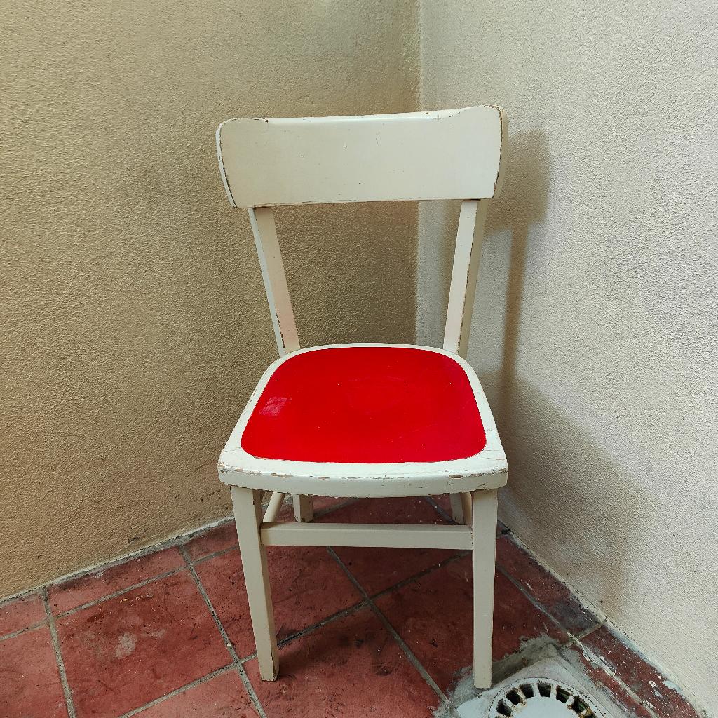 1 chaise bistrot vintage, Enlèvement