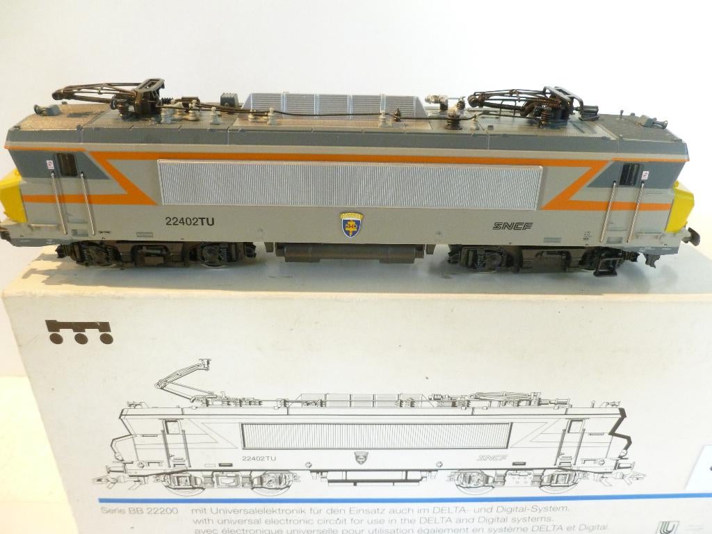 TRAINS HO, Autres marques, Enlèvement ou Envoi, Comme neuf, Courant continu