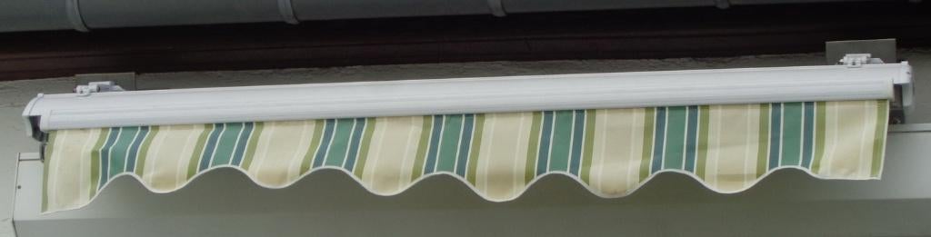 Store Banne Demi Coffre Manuel Rayures Acrylique 2m X 1m 50, Jardin & Terrasse, Enlèvement, Comme neuf, À bras articulé