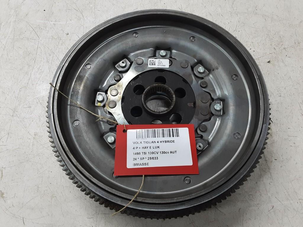 VOLANT MOTEUR BI-MASSE Tiguan (CT1) (05E105266AB), Autos : Pièces & Accessoires, Volkswagen, Mevr. I. Hauben, Utilisé, Rue de l'Espoir 34 34
4030  GRIVEGNÉE, BE