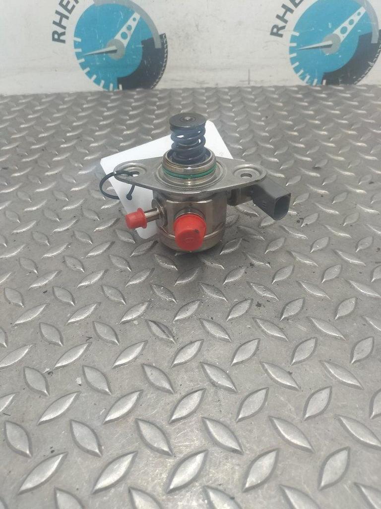 MERCEDES E CLASS BRANDSTOF POMP VOOR DE INJECTOR 2014, Enlèvement ou Envoi, Utilisé, Stiba membre