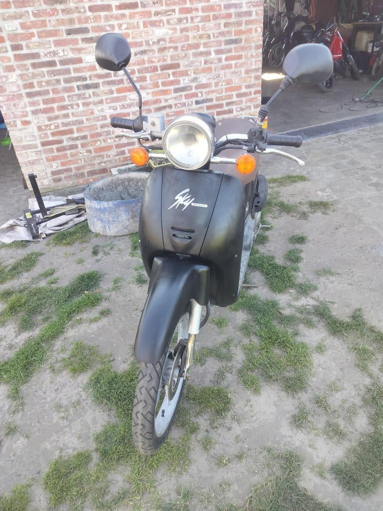Honda sky, Vélos & Vélomoteurs, Vélomoteurs & Scooters bridés, Enlèvement, Comme neuf, Deux-temps, Autres marques