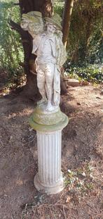 Statue de jardin avec socle, Enlèvement