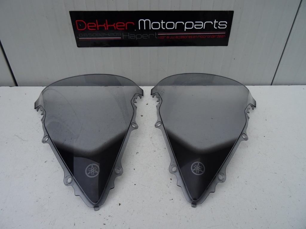 2x Kuipruit / Windscherm Yamaha YZF R6 2003-2004-2005 RJ05, -, Utilisé, -, -