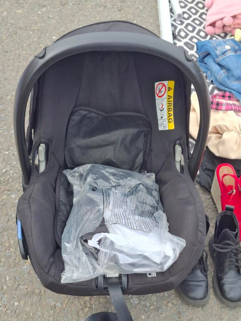 Maxi cosi, Enlèvement ou Envoi