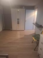 À vendre commode et garde-robe plus lit, Maison & Meubles, Enlèvement ou Envoi