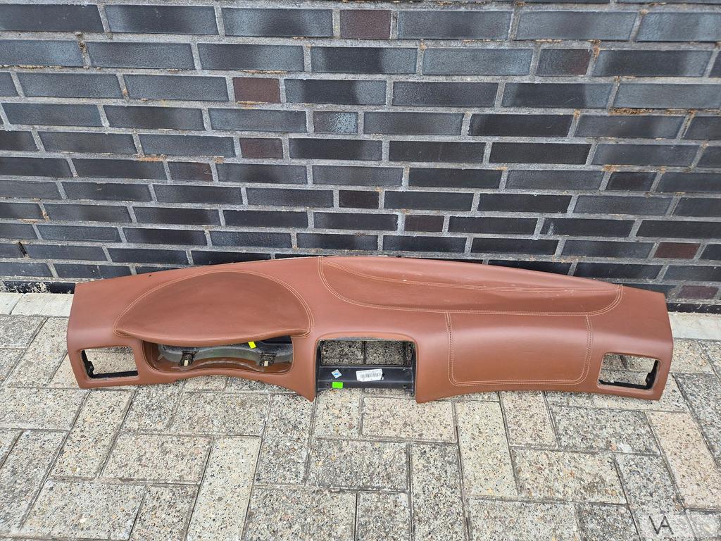 Peugeot 307 2003 - 2008 dashboard BRUIN LEER niet gescheurd, -, Utilisé, -, Peugeot