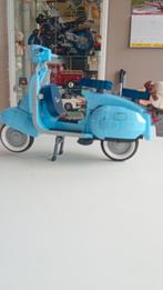 Vespa 125, Hobby & Loisirs créatifs, Modélisme | Voitures & Véhicules, Enlèvement, Comme neuf