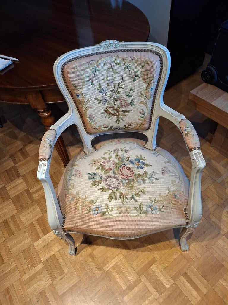 Antiek bijzetzetel, Ophalen