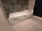 1 pers bed met bedschuif., Ophalen