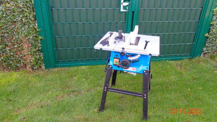 Tafel cirkelzaag machine: nieuw, Doe-het-zelf en Bouw, Gereedschap | Zaagmachines, Zo goed als nieuw, Cirkelzaag, 1200 watt of meer