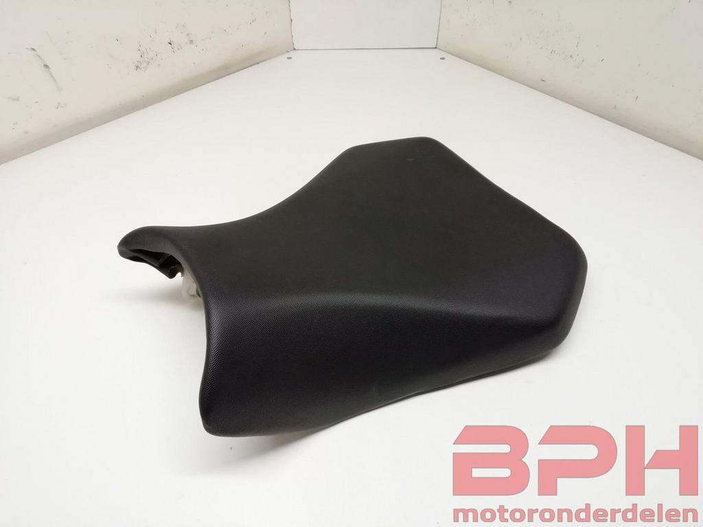 Zadel Suzuki GSX-R 600 750 L1 L2 L3 L4 L5 L6 L7 2011 t/m 201, Gebruikt, -, -, Ophalen of Verzenden