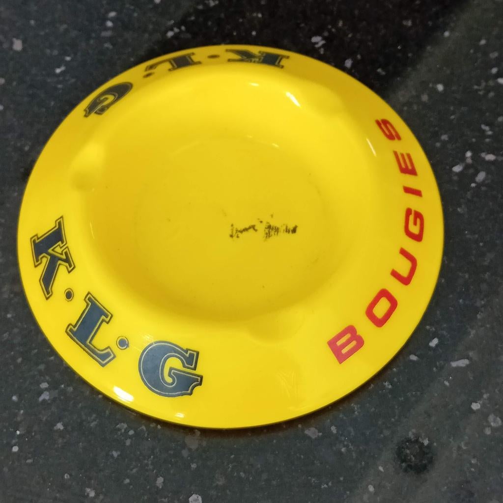 Bougies d'allumage Cendrier KLG, Collections, Marques & Objets publicitaires, Enlèvement ou Envoi, Comme neuf, Ustensile