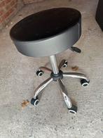 2x draaikruk, Ophalen, In hoogte verstelbaar, Zo goed als nieuw
