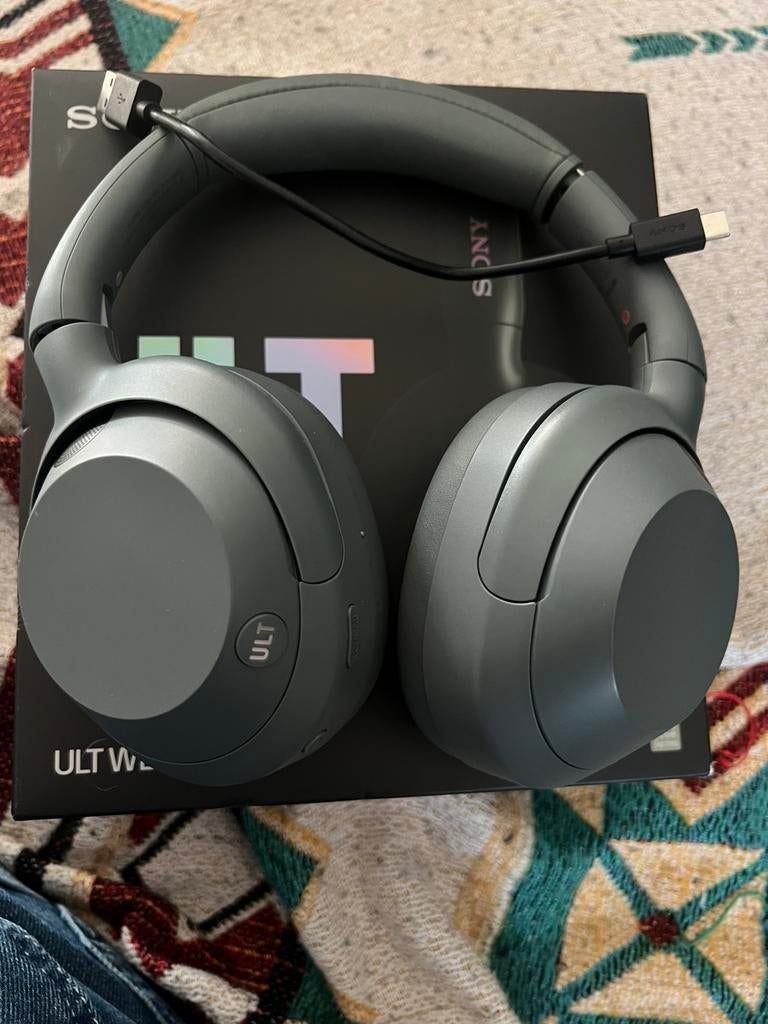 Sony ult power sound, Audio, Tv en Foto, Hoofdtelefoons, Zo goed als nieuw, Draadloos, Sony, Op oor (supra aural)