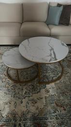 2 petites tables de salon qui s'emboîtent, Maison & Meubles