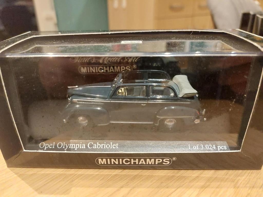 Minichamps Opel Olympia Cabriolet de 1952 blue Grey, Enlèvement ou Envoi, Neuf, Voiture, MiniChamps