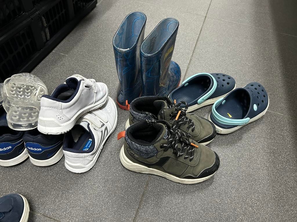 Lot maat 28, Kinderen en Baby's, Kinderkleding | Schoenen en Sokken, Ophalen, Gebruikt