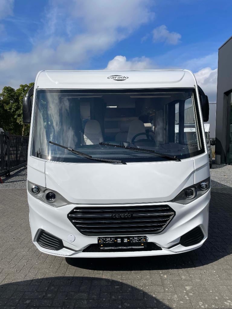 Carado I338 Pro+, Caravanes & Camping, Camping-cars, Jusqu'à 4, Airbags, 6 à 7 mètres, Fiat
