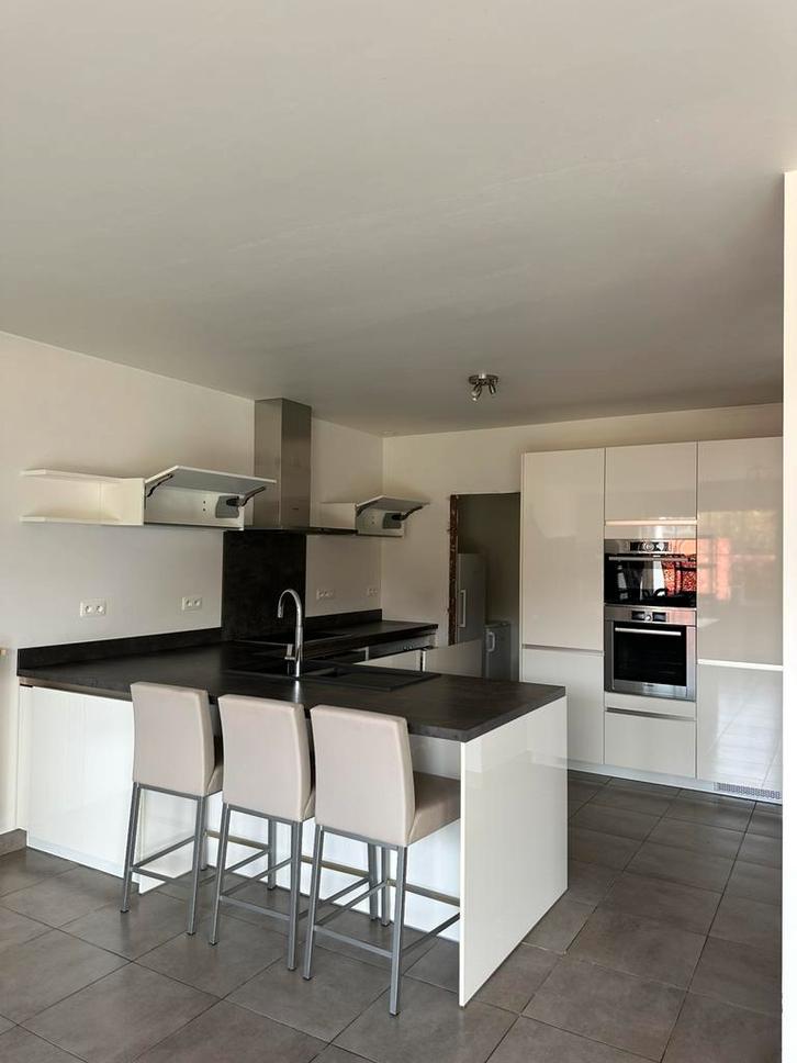 LUXE DSM KEUKEN + 6 BOSCH ELECTRO + GEDEMONTEERD, Huis en Inrichting, Keuken | Complete keukens, Zo goed als nieuw, Hoekkeuken