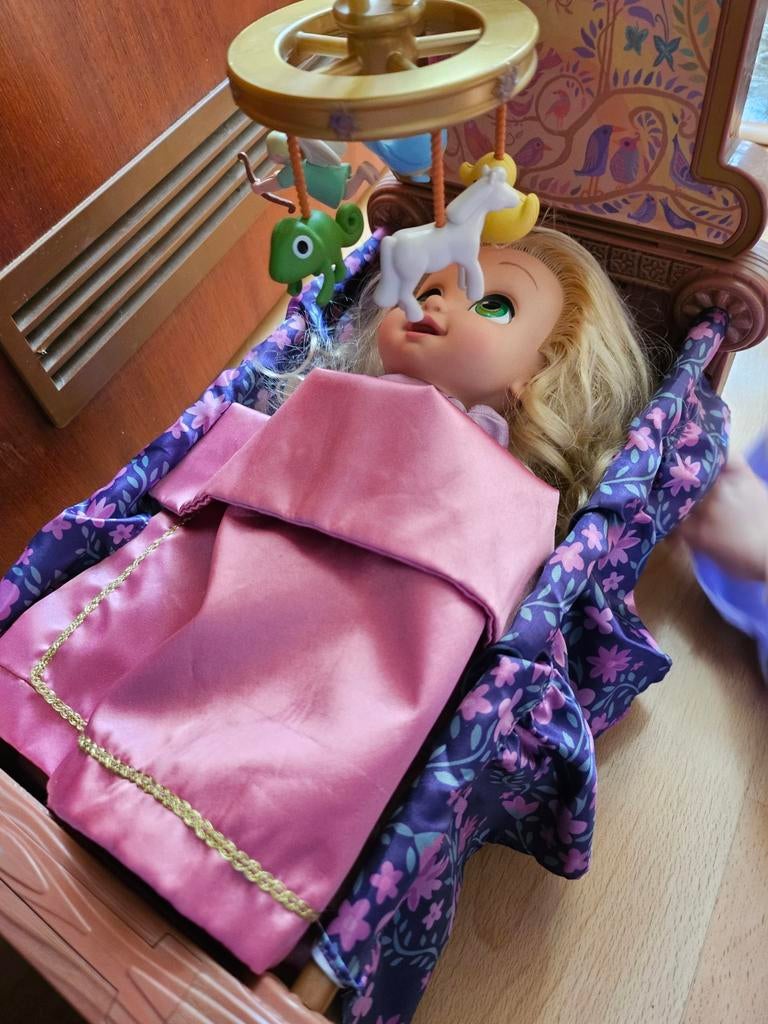 Disney Animators' Collection Princess Rapunzel, Ophalen