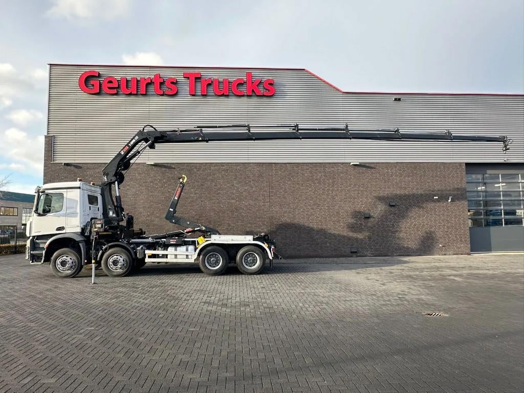 Mercedes-Benz AROCS 4148 8X4 MET MULTILIFT ULT T 21 S51 HAAK, Auto's, Vrachtwagens, Mercedes-Benz, Diesel, Euro 6, Automaat, Wit