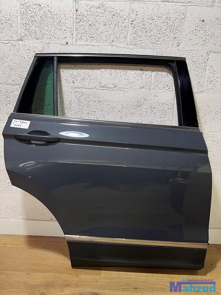 VW TIGUAN Grijs Rechts Achter deur portier 2016-2023, Auto-onderdelen, Carrosserie, Deur, Volkswagen, Achter, Rechts, Gebruikt