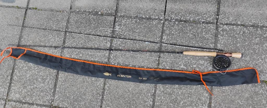 Canne à mouche avec moulinet, Sports nautiques & Bateaux, Pêche à la ligne | Pêche à la mouche, Enlèvement, Utilisé, Canne à lancer