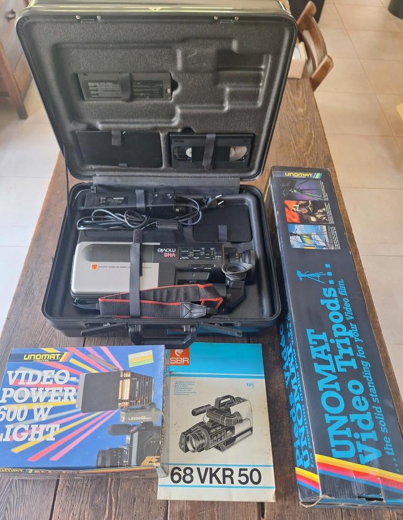 VHS camera recorder + accessoires, Ophalen of Verzenden