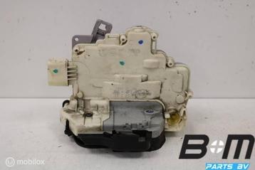 Portierslot linksvoor Audi A6 4F 4F0837015 beschikbaar voor biedingen