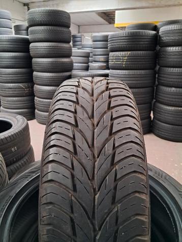 17560r14 175 60 r14 175/60/r14 UNIROVAL avec montage  beschikbaar voor biedingen