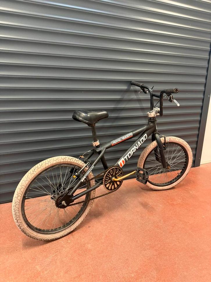 Tornado BMX “Royal Bugatti”, Vélos & Vélomoteurs, Vélos | BMX & Freestyle, Utilisé, Aluminium, Guidon à 360°, V-brakes, Enlèvement