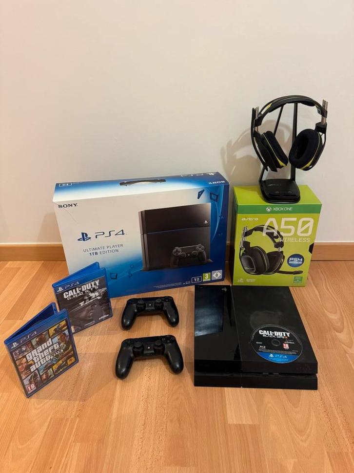 Playstation 4 1TB + 2 controllers + Astro A50 + 3 games, Games en Spelcomputers, Spelcomputers | Sony PlayStation 4, Gebruikt