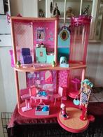 Mooi barbie kasteel met 2 Barbies, Ophalen of Verzenden, Zo goed als nieuw