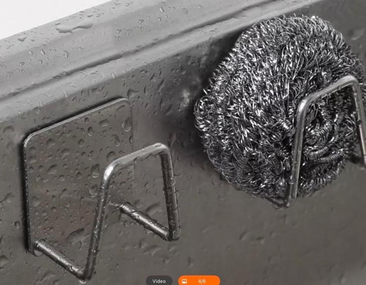 Set van  Vier sponshouders- RVS- Zelfklevende, Huis en Inrichting, Keuken | Keukenbenodigdheden, Nieuw, Ophalen of Verzenden