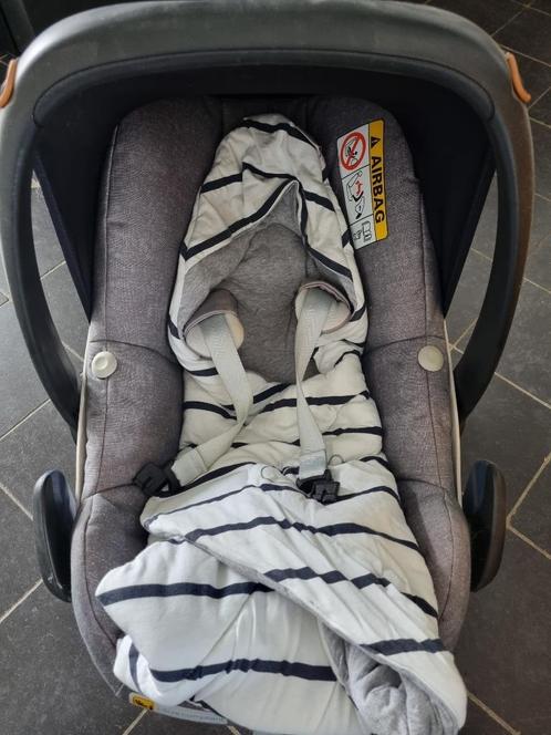 Maxi cosi pebble, Enfants & Bébés, Sièges auto, Comme neuf, Maxi-Cosi, 0 à 13 kg, Ceinture de sécurité, Dossier réglable, Mode veille