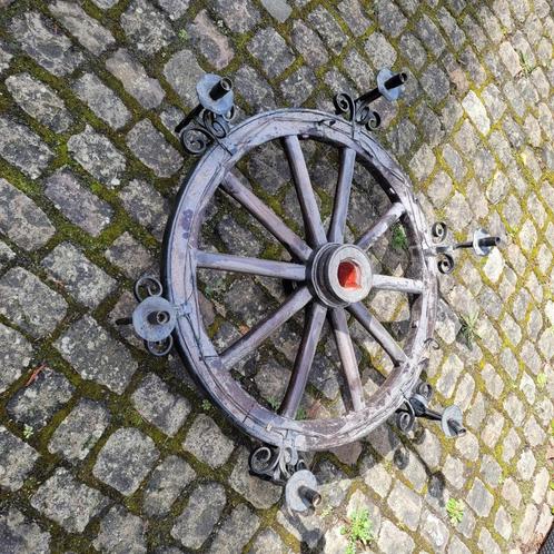Roue ancienne en bois, Huis en Inrichting, Woonaccessoires | Wanddecoraties, Gebruikt, Ophalen
